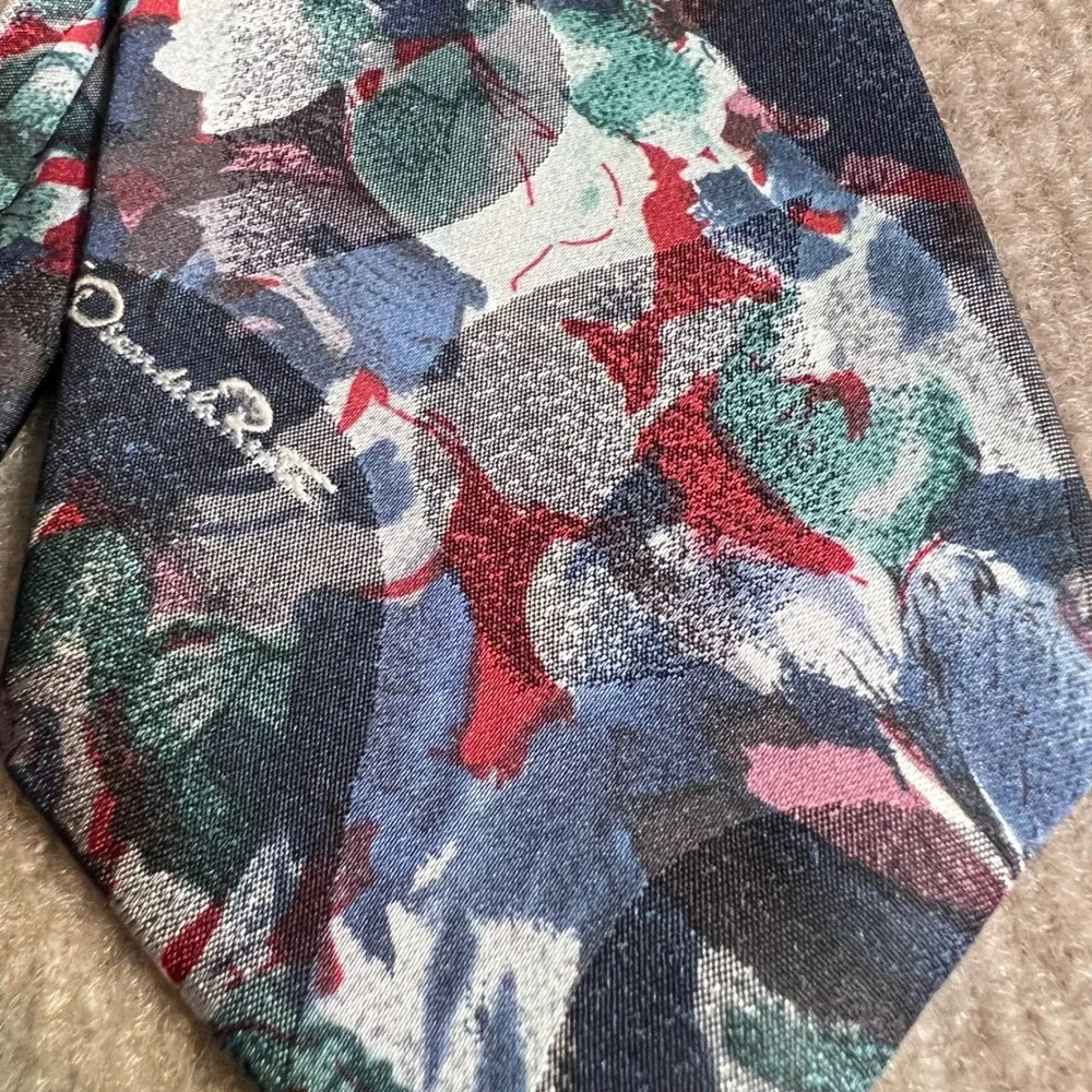 Vintage Oscar de la Renta Necktie Mens OS Blue Floral Silk Blend Abstract Art